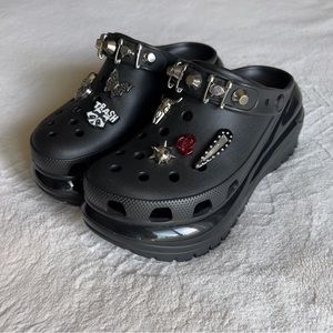 Crocs Mega Crush Rebel Clog LIKE NEW